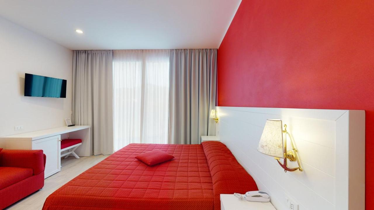 Hotel Zunino Споторно Екстериор снимка