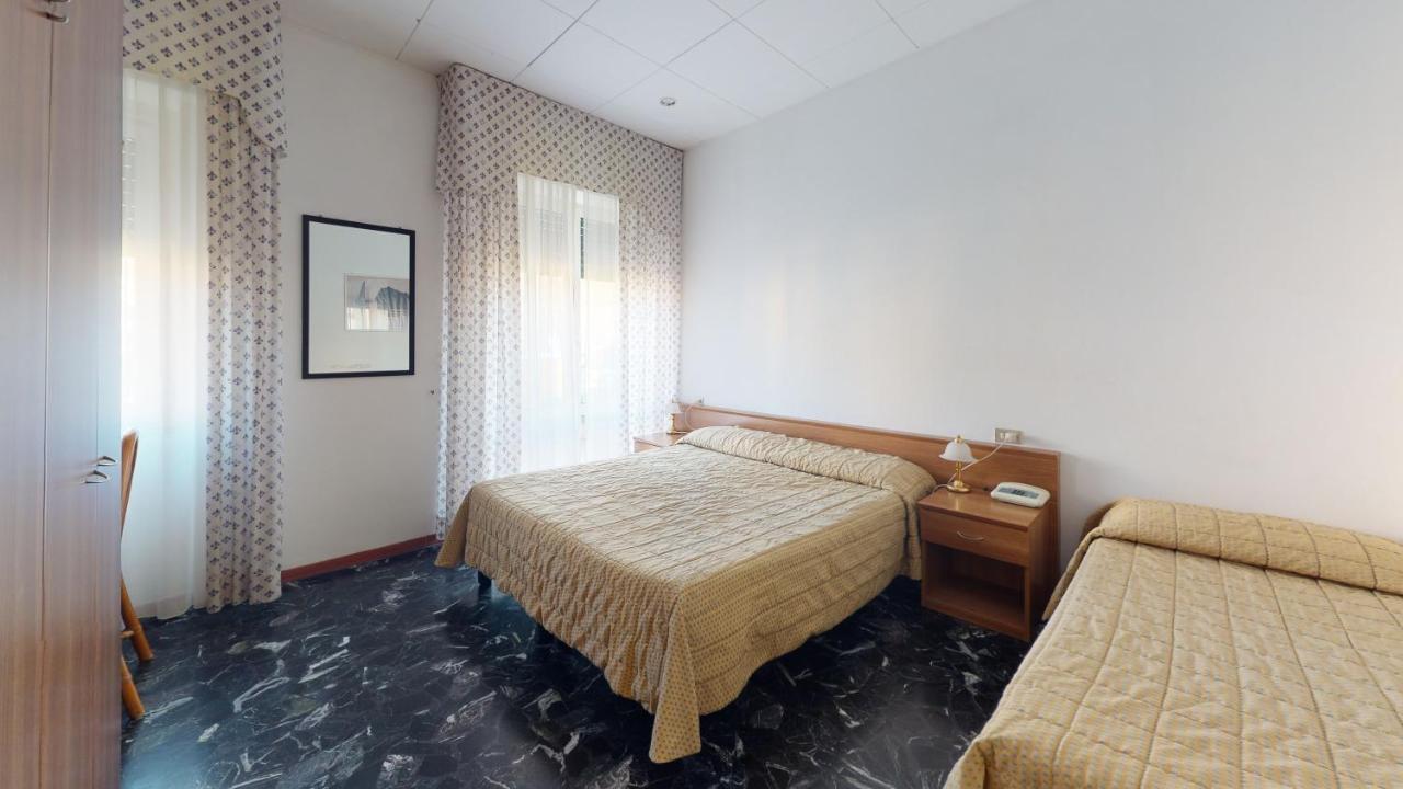 Hotel Zunino Споторно Екстериор снимка